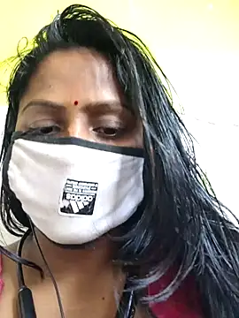 Jasmine Januja online show from 01-12-26, 06:07