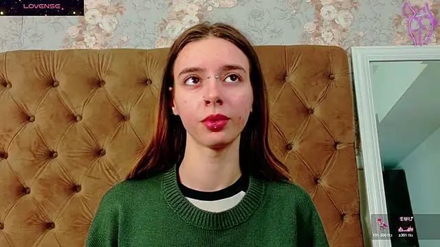 Snapshot of CoraVex chatting on 11-20-25, 03:39 CoraVex online show from 11-20-25, 03:39