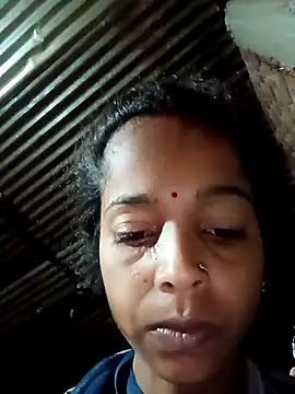 Snapshot of Km_kalpna chatting on 10-15-25, 11:16 Km kalpna online show from 10-15-25, 11:16