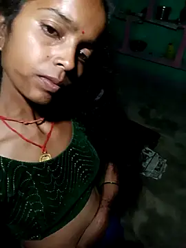 Snapshot of Km_kalpna chatting on 10-17-25, 02:19 Km kalpna online show from 10-17-25, 02:19