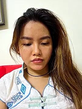 MaiHoang2k online show from 10-22-25, 02:56