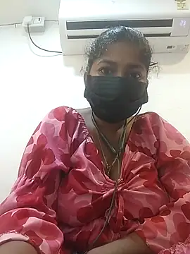 TAMIL AMMUKUTTYY online show from 10-21-25, 01:12