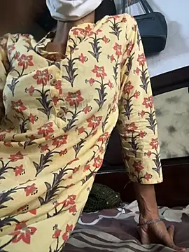 sweetreddy-02 online show from 10-09-25, 07:28