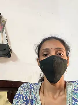 sweetreddy-02 online show from 11-10-25, 06:34