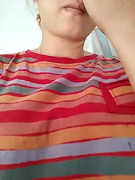 Poppy-y online show from 09-21-25, 06:26