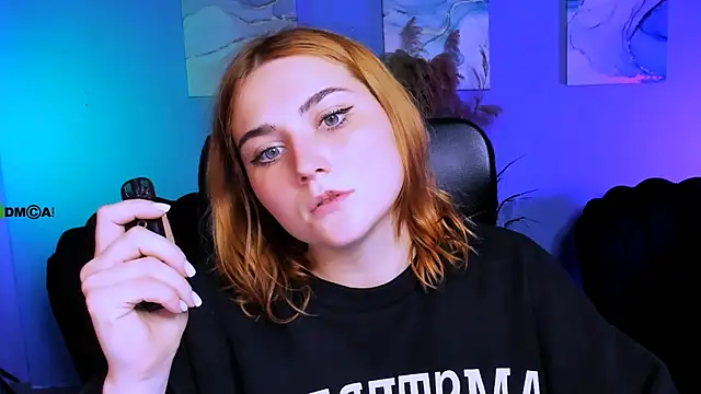 casey meow  online show from 11-22-25, 11:09