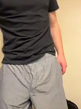 Snapshot of Matthew23Z chatting on 11-09-25, 09:18 Matthew23Z online show from 11-09-25, 09:18