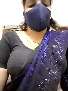 hottamil honey couples online show from 09-17-25, 07:48
