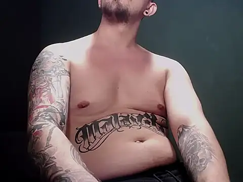 guesswhatbitch online show from 10-28-25, 04:31