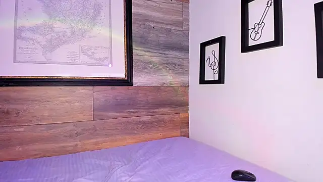 ScarlettQu33n online show from 10-01-25, 01:39