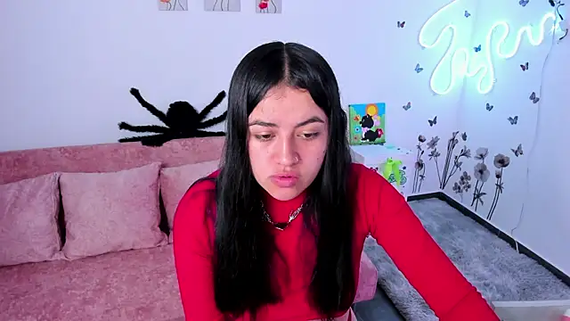 lilielou  online show from 01-06-26, 04:32