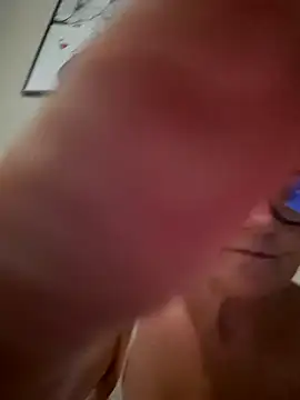 Snapshot of LadyLuxe_xx chatting on 10-01-25, 10:32 LadyLuxe xx online show from 10-01-25, 10:32