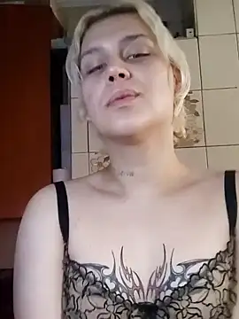 Snapshot of MargoShein chatting on 10-16-25, 09:21 MargoShein online show from 10-16-25, 09:21