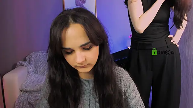 ariana ross7 online show from 11-10-25, 12:09