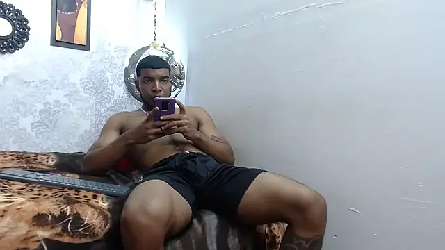 choco hornyx18 online show from 10-14-25, 04:24