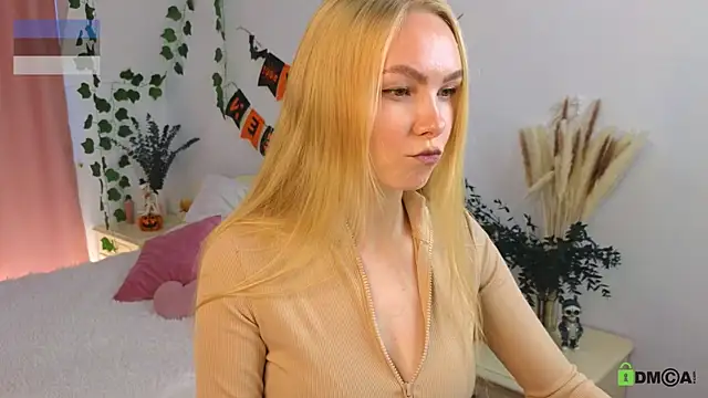 Snapshot of hey_Olivia chatting on 11-02-25, 06:38 hey Olivia online show from 11-02-25, 06:38