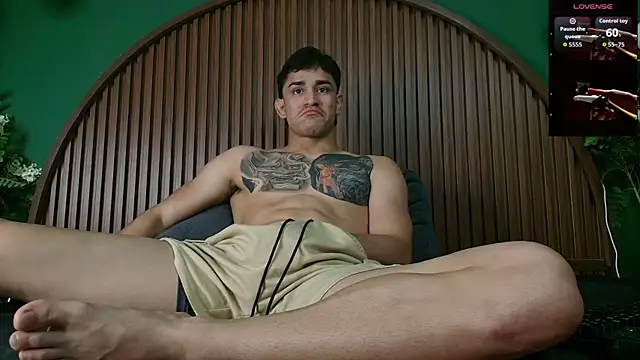 JeergMuscle online show from 12-23-25, 04:54