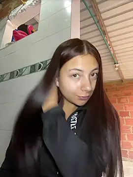 Karlee Grey1 online show from 11-13-25, 09:36