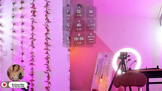 Snapshot of Jenniekim_18 chatting on 10-23-25, 12:26 Jenniekim 18 online show from 10-23-25, 12:26