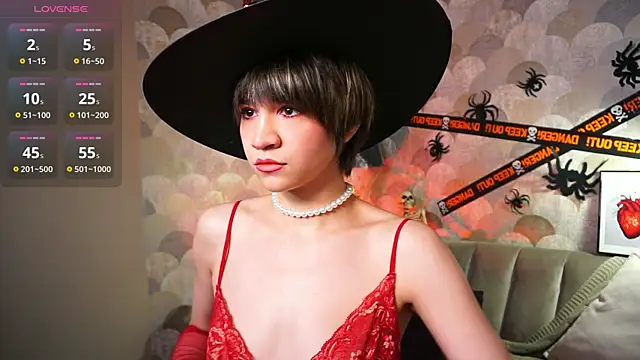 sandzu  online show from 10-28-25, 08:33