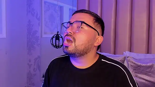 SoyGaelOso online show from 10-01-25, 07:09