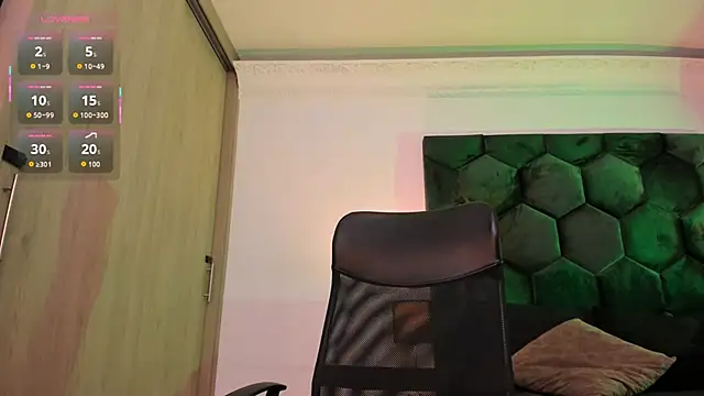 AllexJacob online show from 04-07-26, 01:11