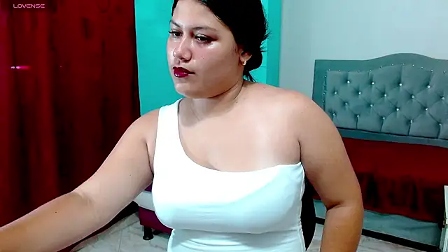 Jasmine Enchanted online show from 09-24-25, 05:49