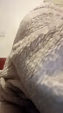 Snapshot of curvybabe88 chatting on 11-28-25, 12:24 curvybabe88 online show from 11-28-25, 12:24