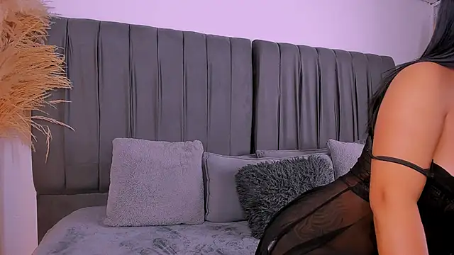 Snapshot of camilaa_sweet chatting on 09-20-25, 12:39 camilaa sweet online show from 09-20-25, 12:39