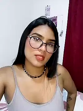 Renata Zoe online show from 10-05-25, 01:04