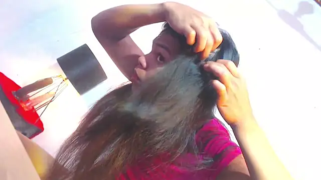 kynthy bitchy online show from 12-04-25, 12:42