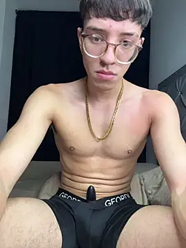 arthurdavies online show from 11-15-25, 04:43