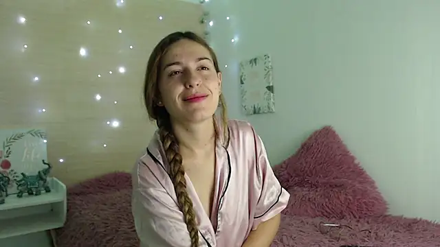 kat desiree online show from 10-19-25, 11:33