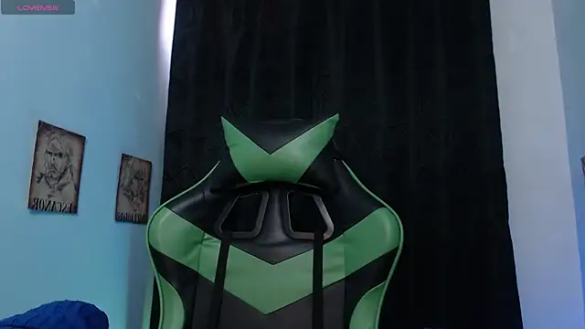 queen salomme online show from 10-12-25, 11:53