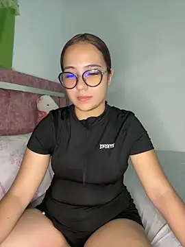 sacha torres02 online show from 10-12-25, 10:53