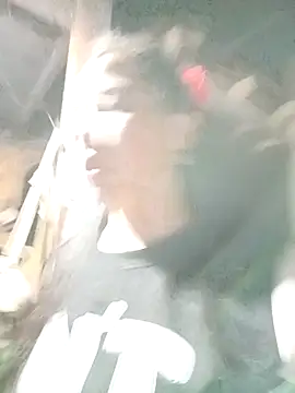 Snapshot of tulipsexy chatting on 10-27-25, 10:30 tulipsexy online show from 10-27-25, 10:30