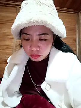 Snapshot of tulipsexy chatting on 11-21-25, 01:10 tulipsexy online show from 11-21-25, 01:10