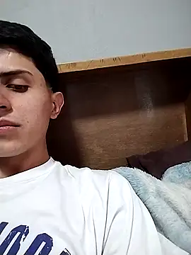 Snapshot of MANU10R27 chatting on 11-23-25, 08:08 MANU10R27 online show from 11-23-25, 08:08