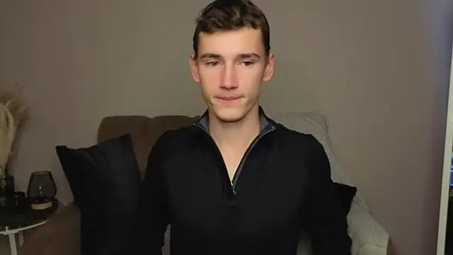 Max Foks online show from 09-26-25, 07:12