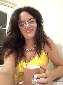 ValeriaLove43211 online show from 09-20-25, 06:09