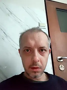 szajbusek41 online show from 01-06-26, 07:45