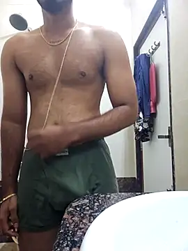 Snapshot of thick_hard_dick chatting on 09-25-25, 06:39 thick hard dick online show from 09-25-25, 06:39