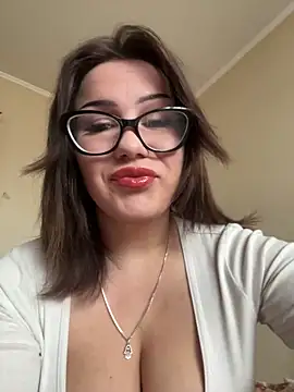 DeliceMaya online show from 09-30-25, 04:28