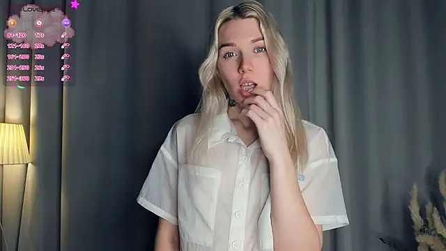 DianeHonnette online show from 10-31-25, 07:48