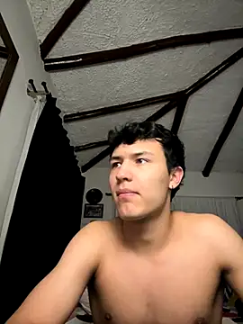 Snapshot of El_awo_ chatting on 10-16-25, 06:20 El awo online show from 10-16-25, 06:20