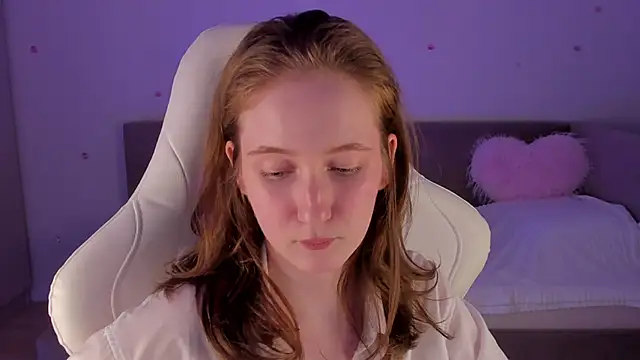 CrystalSoul  online show from 11-04-25, 10:20