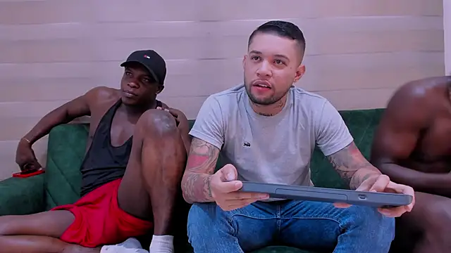 wish friends online show from 10-18-25, 02:07