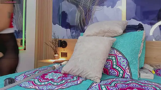 Anabacker01 online show from 12-03-25, 07:23