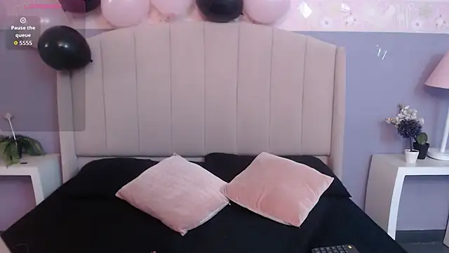 Snapshot of Dulcee_1 chatting on 01-12-26, 11:59 Dulcee 1 online show from 01-12-26, 11:59