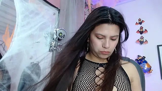 Snapshot of LuzAngie chatting on 10-20-25, 07:14 LuzAngie online show from 10-20-25, 07:14